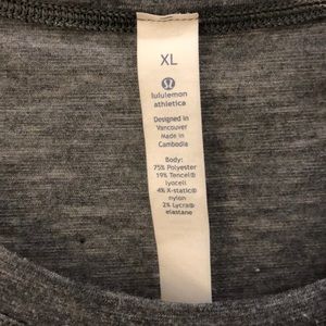 lululemon athletica Shirts - Lululemon men’s gray SS top, sz XL, 64882 lululemon athletica Shirts - Lululemon men’s gray SS top, sz XL, 64882